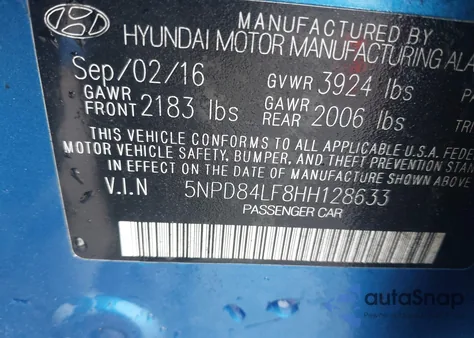 2017 Hyundai Elantra Limited z USA, uszkodzony, nr VIN 5NPD84LF8HH128633